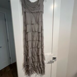 Elegant Gray Layered Travel Dress